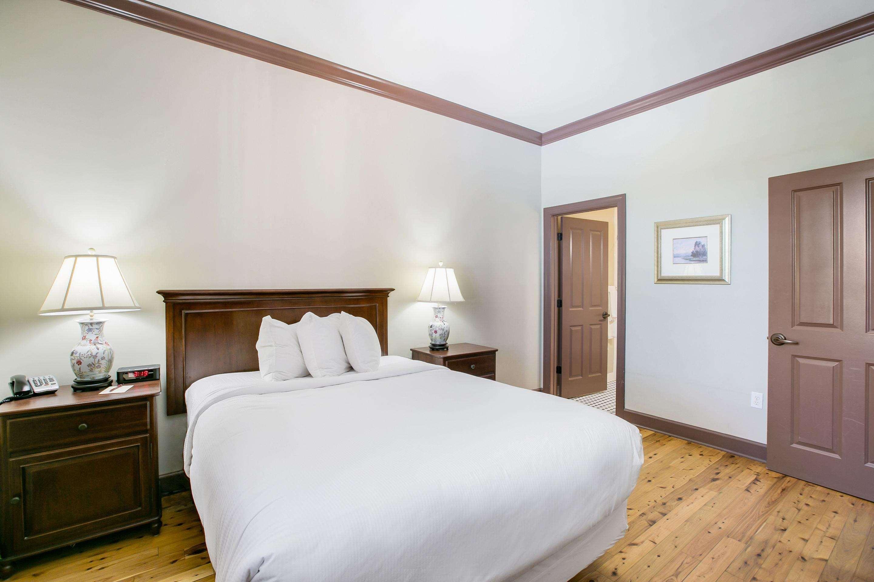 Water Street Hotel & Marina, Ascend Hotel Collection アパラチコラ エクステリア 写真