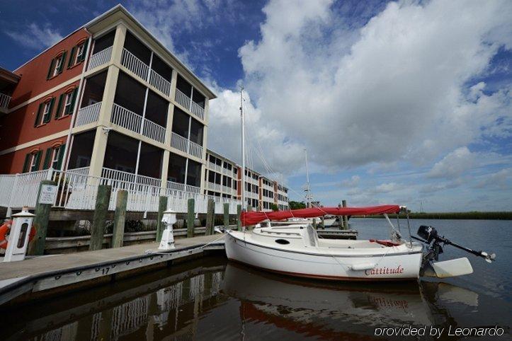 Water Street Hotel & Marina, Ascend Hotel Collection アパラチコラ エクステリア 写真
