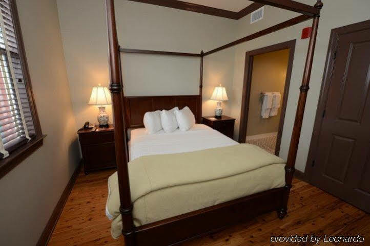 Water Street Hotel & Marina, Ascend Hotel Collection アパラチコラ エクステリア 写真